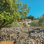 2 Bedroom Amazing In Σπίτι διακοπών Vela Luka