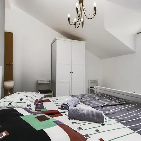 2 Bedroom Amazing In Дом отдыха