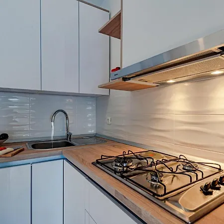 Дом отдыха 2 Bedroom Amazing In *